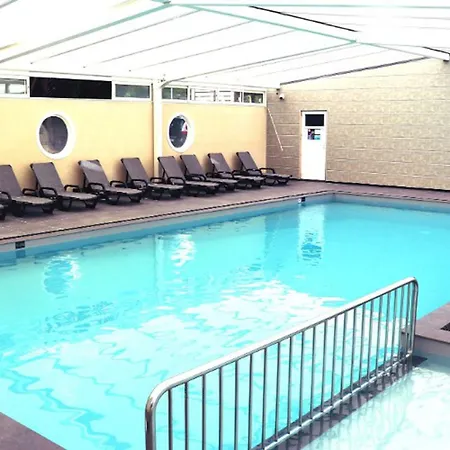 مكان تخييم Mobil-home Avec Terrasse - 2 A - Api-1-52-300 *