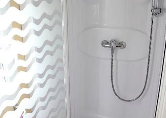 Camping Mobil-home Avec Terrasse - 2 à - Api-1-52-300 Bretignolles-sur-Mer